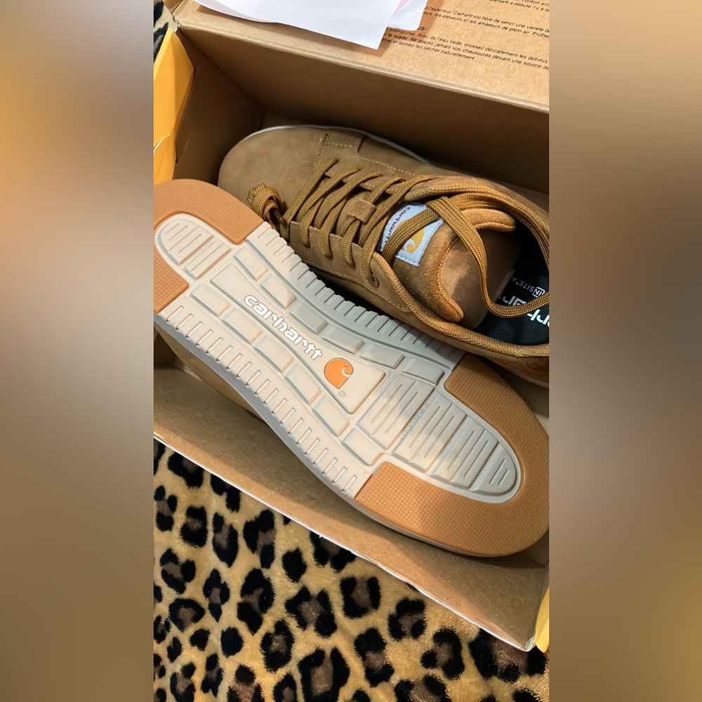 Detroit Leather Sneaker BRAND NEW never worn